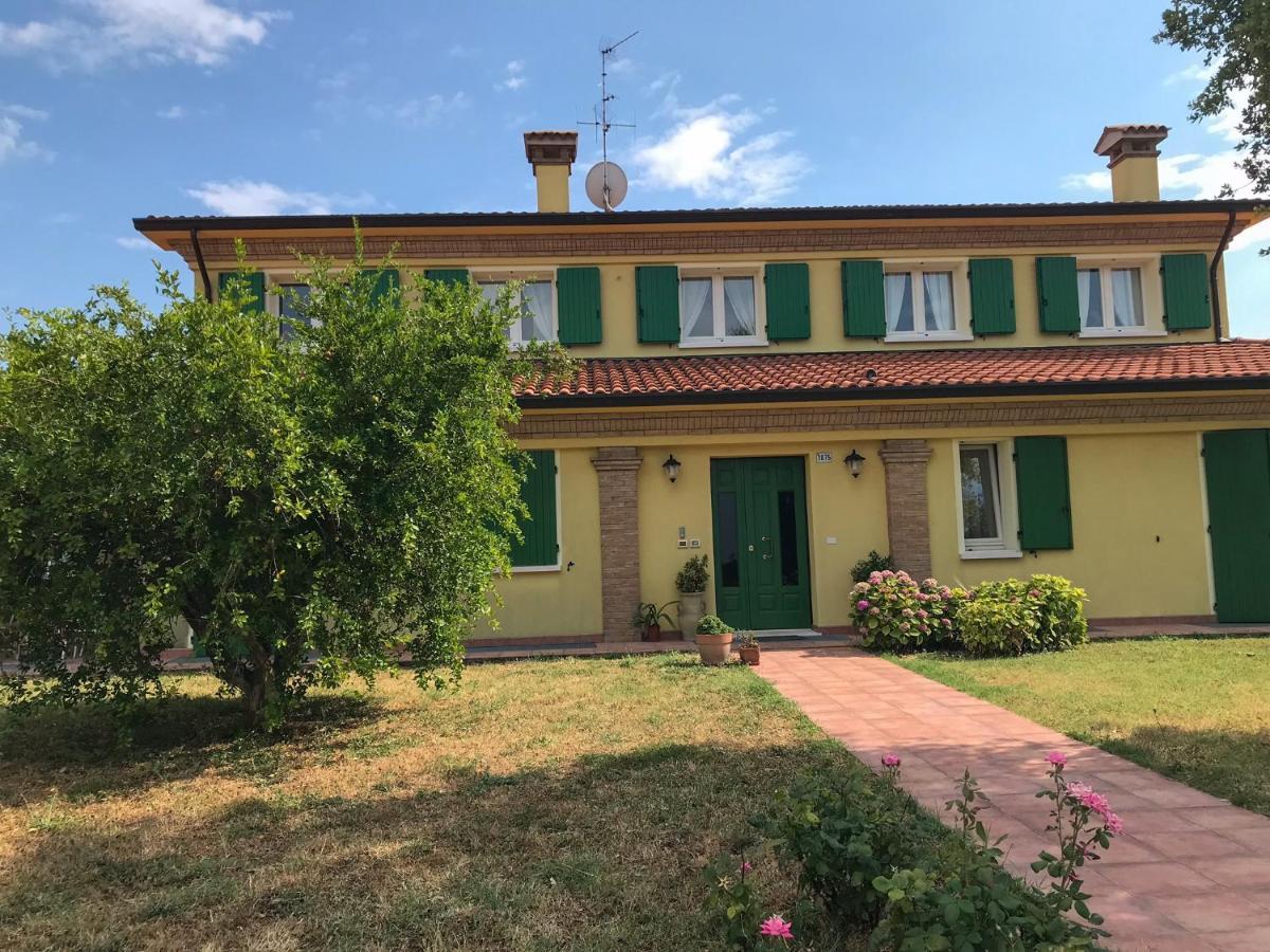 Podere Baratta Agriturismo E Cantina Collinello Exterior foto